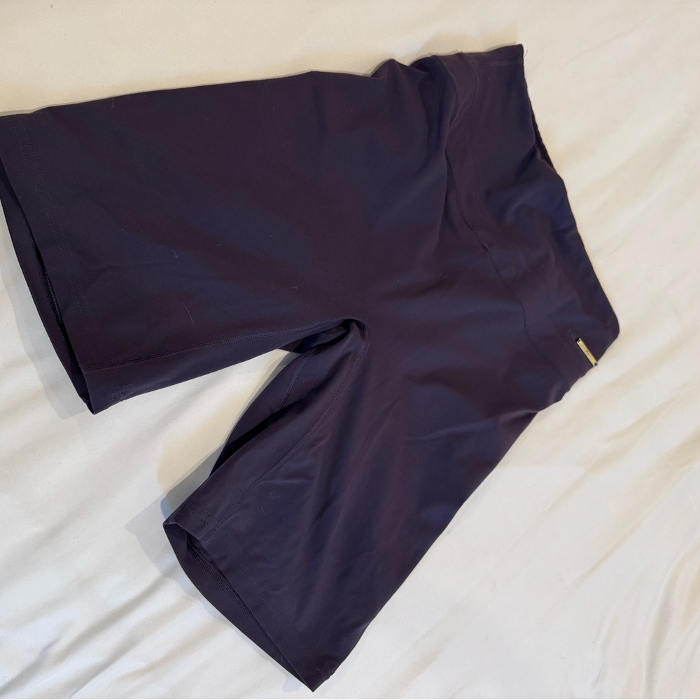 Gymshark Whitney purple cycling shorts